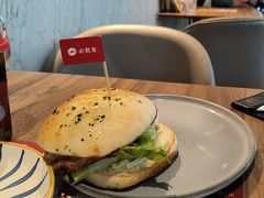 -必胜客(骡马市店)