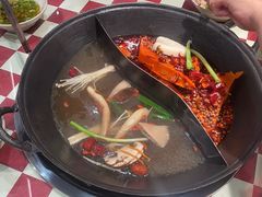 -赵美丽重庆火锅(西安直营总店)