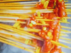 -辣八香新疆孜然串烤火锅(环球港店)