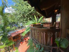 -Lam Vien Restaurant