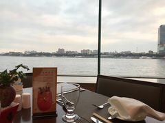 -白天鹅宾馆·流浮阁咖啡厅