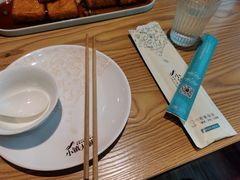 -小镇大厨新概念复合中餐厅(万达广场大连高新店)