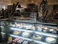 -昆山琶拉帝诗酒店·河畔咖啡厅Riverside Cafe