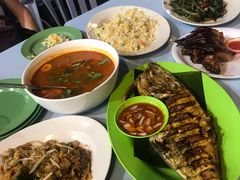 -明记烧鱼美味店