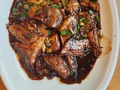 -侬佳蒸菜馆(听潮店)