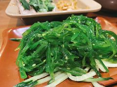 -亮亮面馆(经六路店)