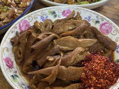-赵姐猪耳朵饭店