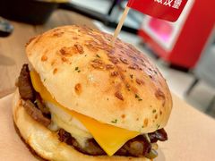 和牛超级至尊比萨-必胜客(远大路店)