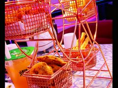 -巴特餐饮6加1音乐餐吧·新疆菜