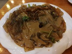 -篱笆院东北饺子王(欧阳路店)