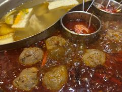 -沸炉重庆老火锅(军事博物馆店)