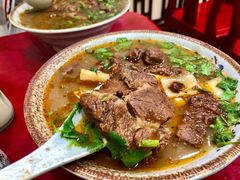 -金杨拉面王小吃面馆·牛三宝面·红烧牛肉粉