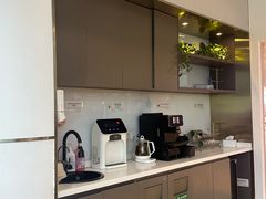 -龙格亲子游泳·水育早教运动中心(龙湾天街店)