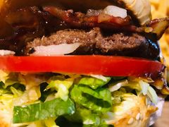 -The Habit Burger Grill 哈比特汉堡(复兴soho店)
