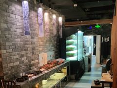 -湊湊火锅·茶憩(杭州湖滨银泰in77店)
