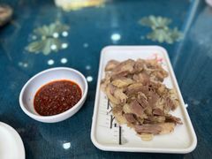 -三江源美食城