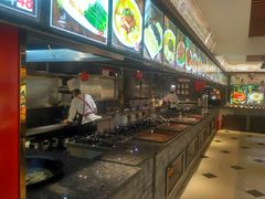 自助取餐区-老六杀猪菜(进乡街店)