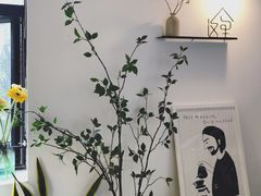 -彳亍咖啡·这里(水湾路店)