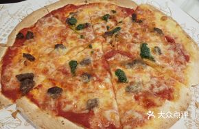 Angus Beef and Cheese Flatbread