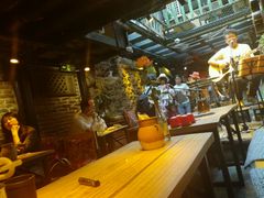 -在路上酒吧(大理古城店)