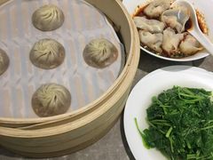 黑松露汤包-鼎泰丰(国贸商城店)