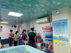 -小鸭先知婴儿游泳馆