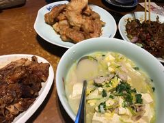 -95号酱骨·一块豆腐(展春园西路店)
