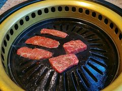 -炼火烤肉店