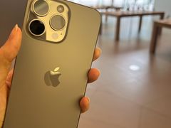 -Apple零售店(华贸购物中心店)