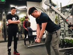 -享受健身·美体塑形馆