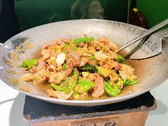 -费大厨辣椒炒肉(高铁吾悦广场店)