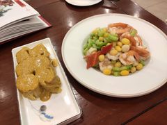 福果碧绿大虾球-北平小馆·烤鸭·家常菜(磨房北里店)