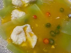 金汤酸菜豚鱼片-沈灶河豚宴·河豚融合餐厅(汉中路店)