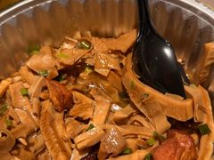 -魏铭鱼头捞饭(晋阳路店)