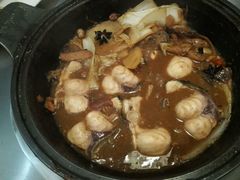-胡须佬鸡煲四季火锅店(石厦西村直营店)