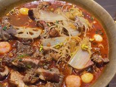 -张翻越·川渝冒菜·武汉黑鸭煲(城北万象城店)