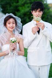 -蒙娜丽莎婚纱摄影(南门店)