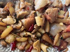 -老唐三下锅 ·张家界地标美食(溪布街店)