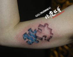 -暗夜tattoo纹身工作室
