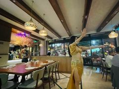 -ELI FALAFEL Lebanese&Mediterranean黎巴嫩美食(富城路店)
