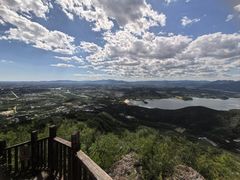 -北京十三陵国家森林公园蟒山景区