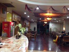 -金孔雀温泉旅游度假村