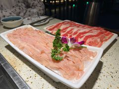 -二荆条·蜀鲜汇城市森林火锅