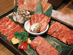 -炼火烤肉店