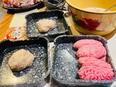 -哥老官重庆美蛙鱼头(沪太路大融城店)
