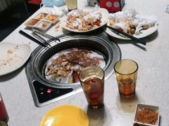 -佰烧海鲜烤肉火锅自助(世茂国际广场店)