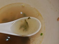 -鸿兴面馆馄饨小笼(稻香店)