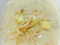 鸡丝浓汤-西缘牛排(荟聚购物中心店)