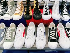 -上品折扣(回龙观店)