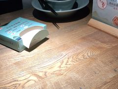 -蜜桃餐厅·伴山(湖滨商业街店)